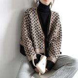 2021 Autumn Winter New Women's Knitted Cardigan Korean Retro Ins Temperament Contrast V-neck Lingge Thick Loose Coat Sweater